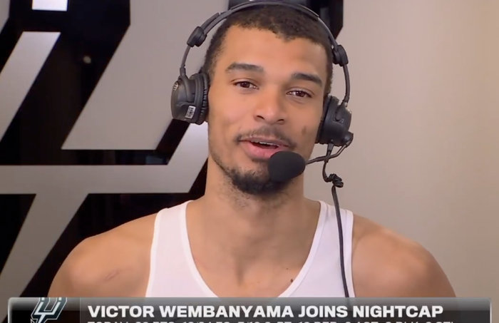 爱游戏-文班亚马：将全力冲刺MVP和DPOY，一切都将向此目标看齐|球员|作息|油门|奖项|睡眠_新浪体育_新浪新闻